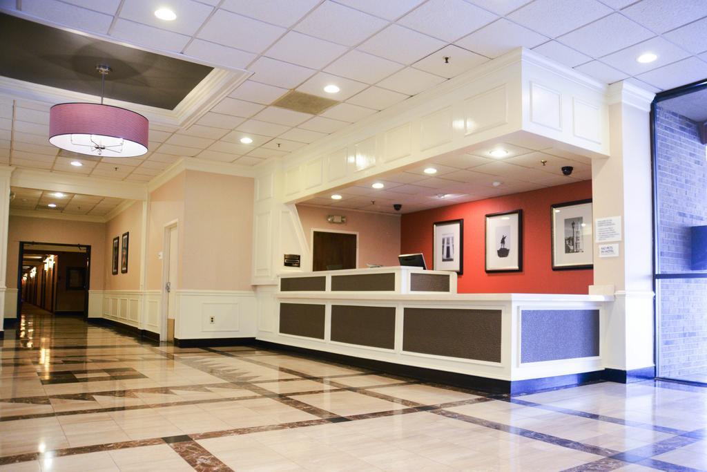 Charleston Airport Hotel นอร์ทชาร์ลส์ตัน ภายนอก รูปภาพ