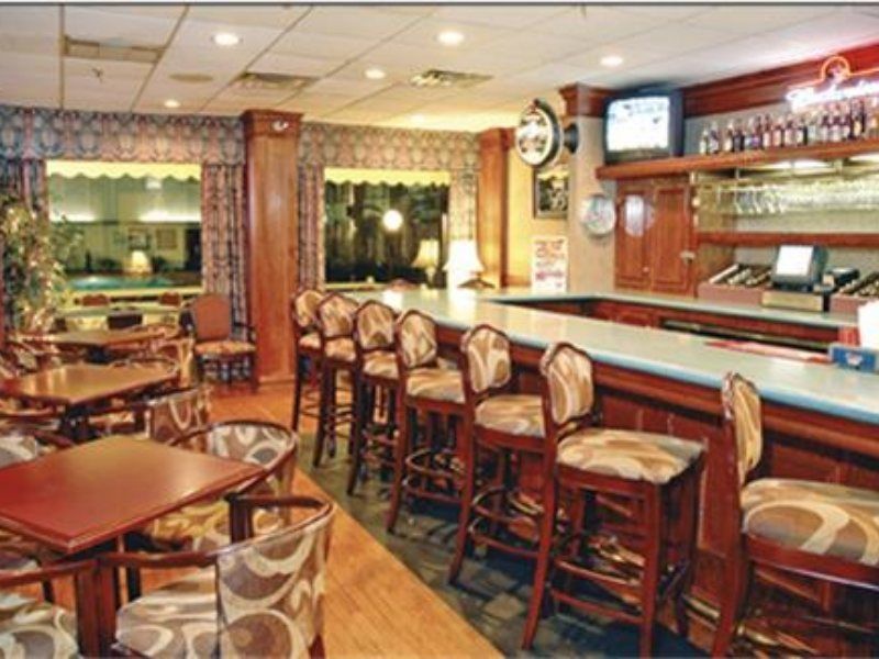 Charleston Airport Hotel นอร์ทชาร์ลส์ตัน ภายนอก รูปภาพ